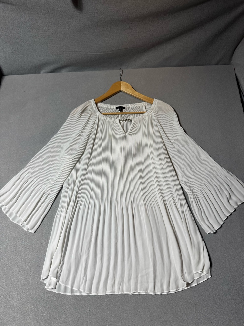 Sami & Jo White Pleated Bell Sleeve Tunic